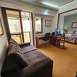 Flat Qi Ibirapuera com Sacada Uh-2307