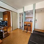 Flat Qi Ibirapuera com Sacada Uh-2307